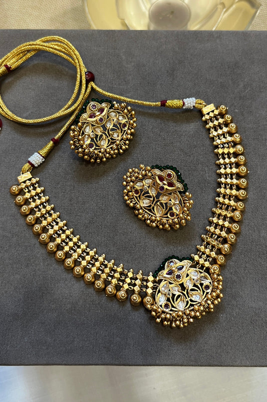 Temple Heritage Motif Necklace Set