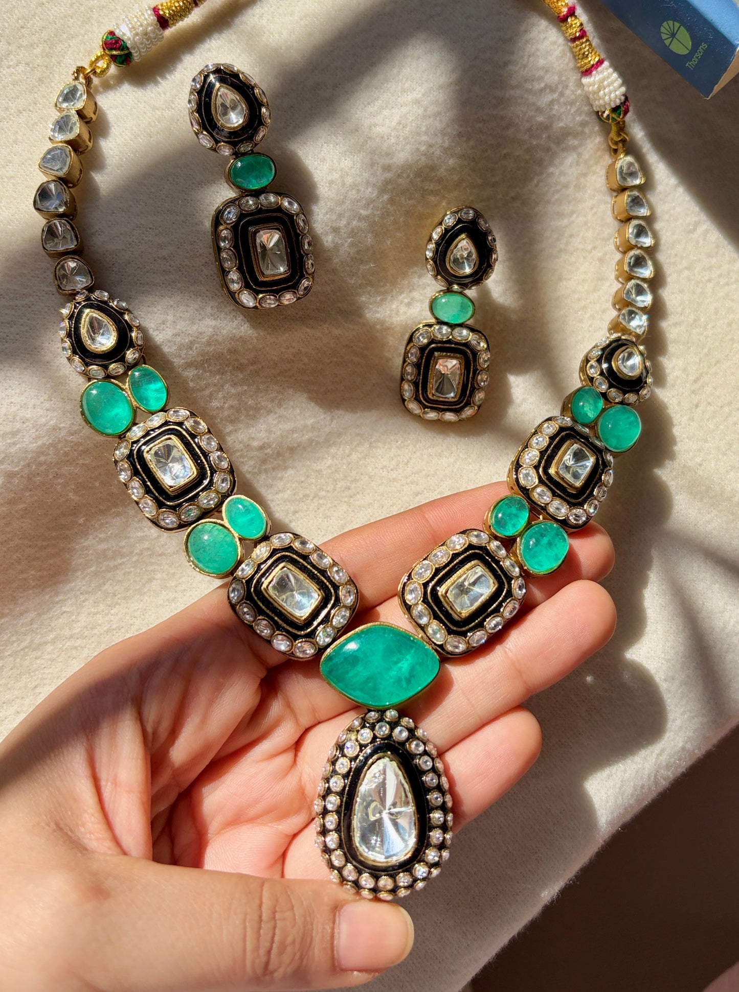 Mughal Panna Polki Necklace Set
