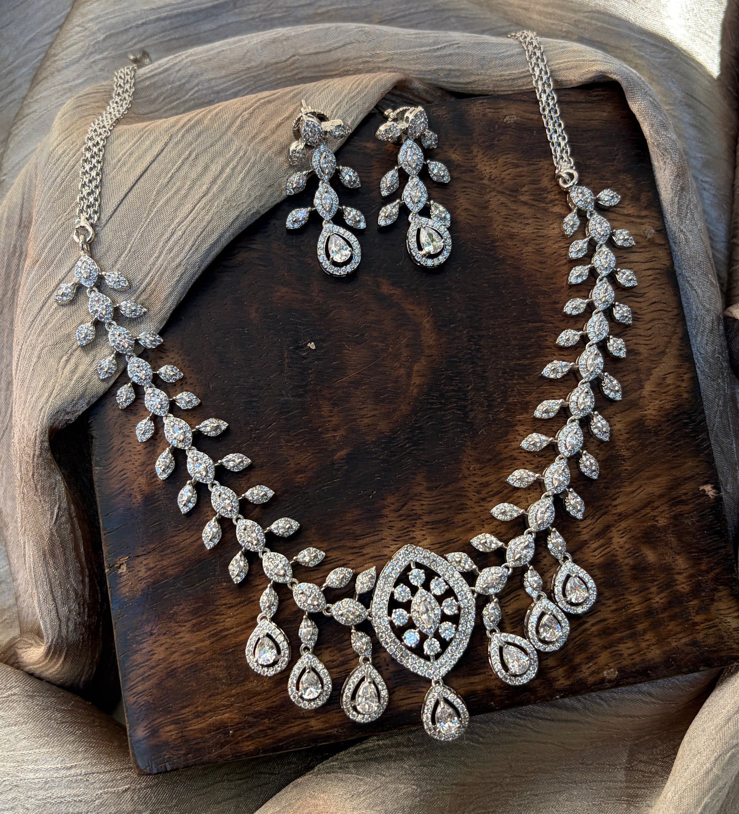 Zircon Vine Necklace Set