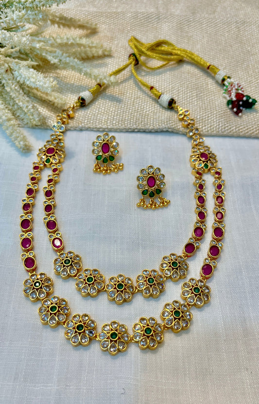 Layered Studded Gold Necklace Set