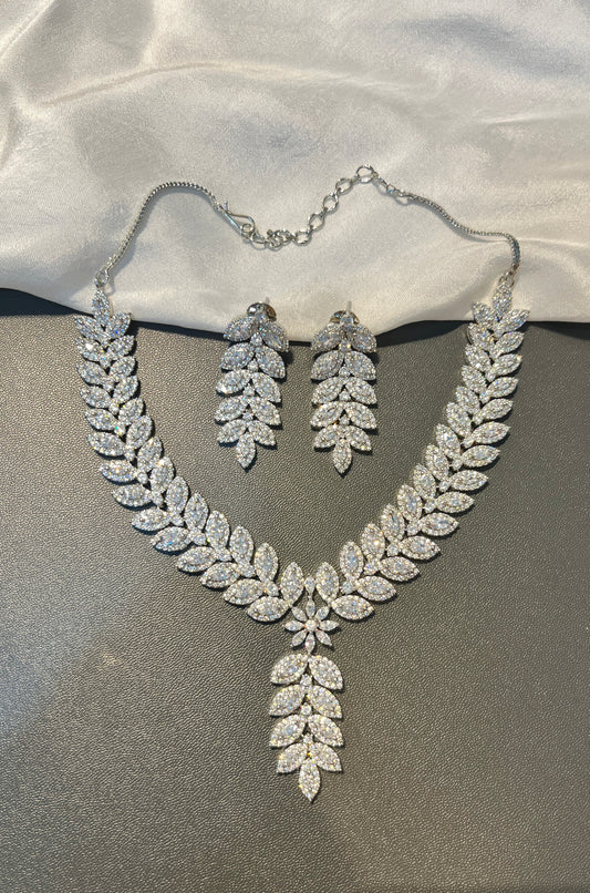 Leaf Motif White Zircon Necklace Set