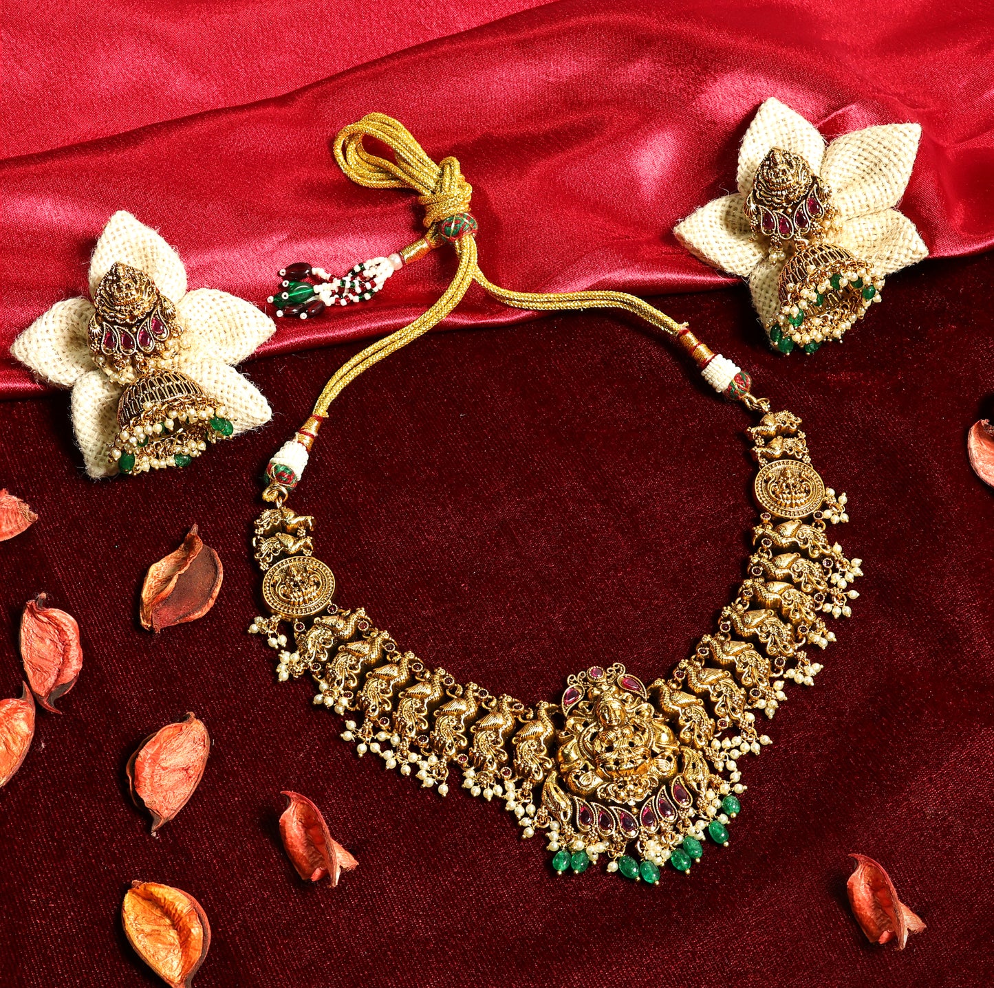 Antique Peacock Motif Necklace Set