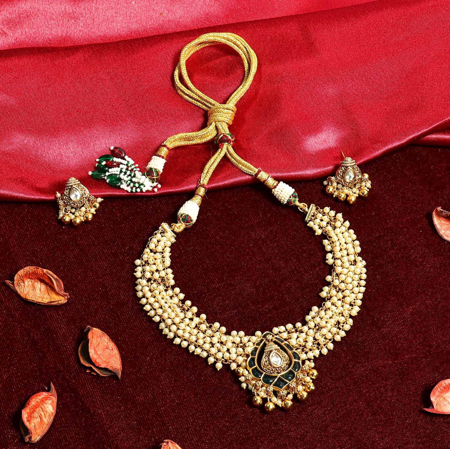 Antique Finish Pearl Guccha Necklace Set