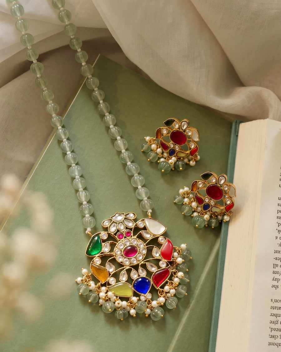 Noor-E-Rang Necklace Set