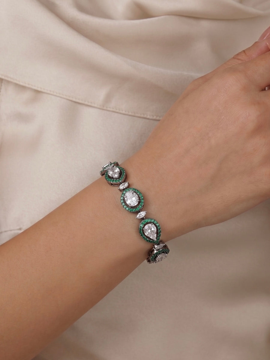 Emerald Halo Teardrop Zircon Bracelet