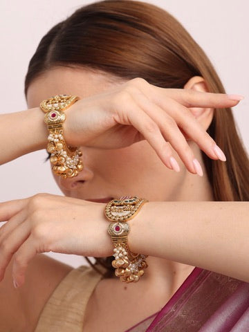 Gauri Royal Heritage Bangle Set with Pearl Latkans