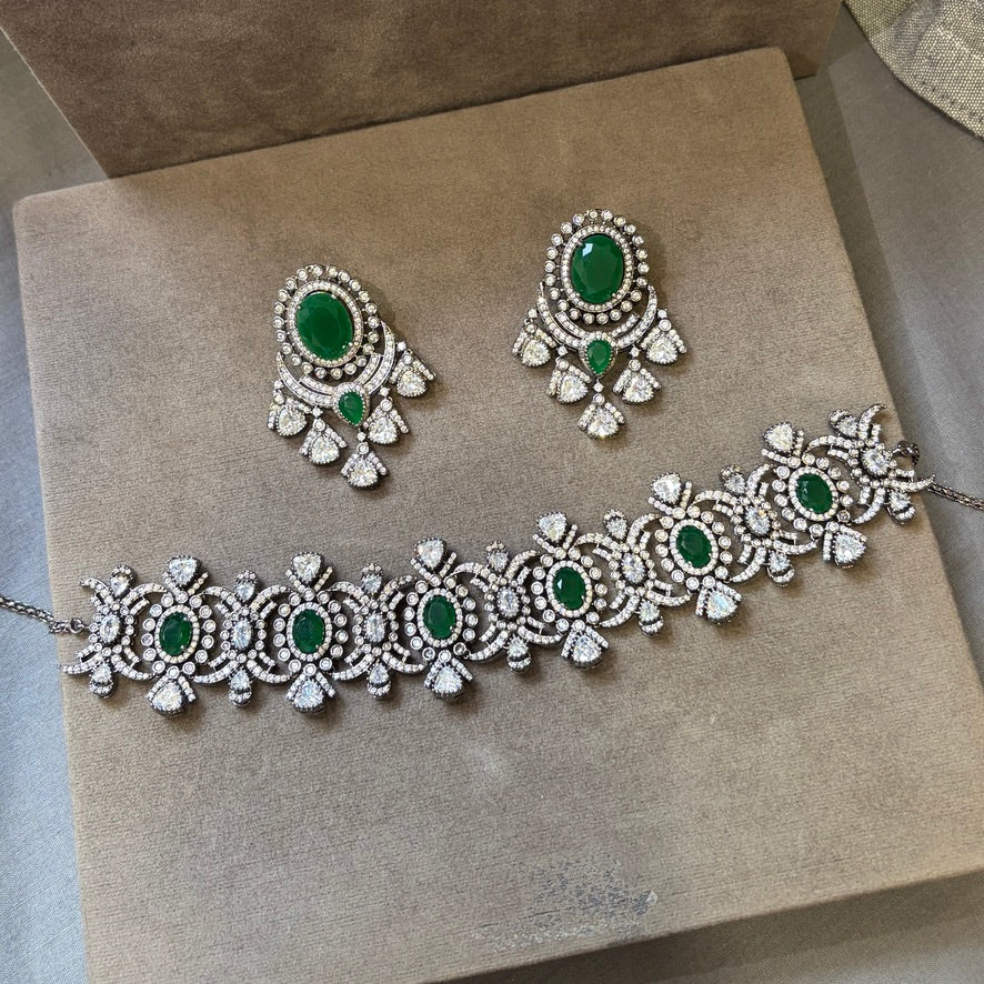 Zircon Regal Emerald Necklace Set