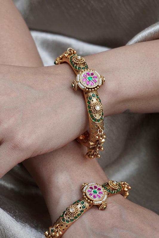 Rani Temple Bangle Set
