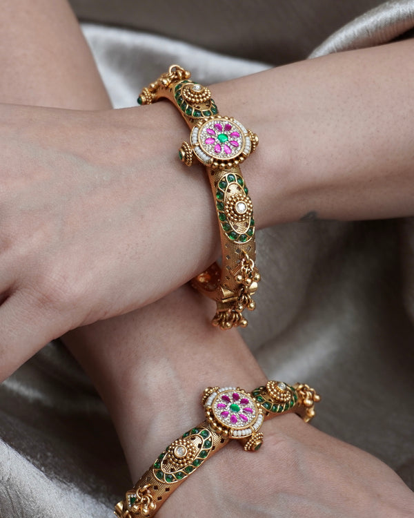 Rani Temple Bangle Set
