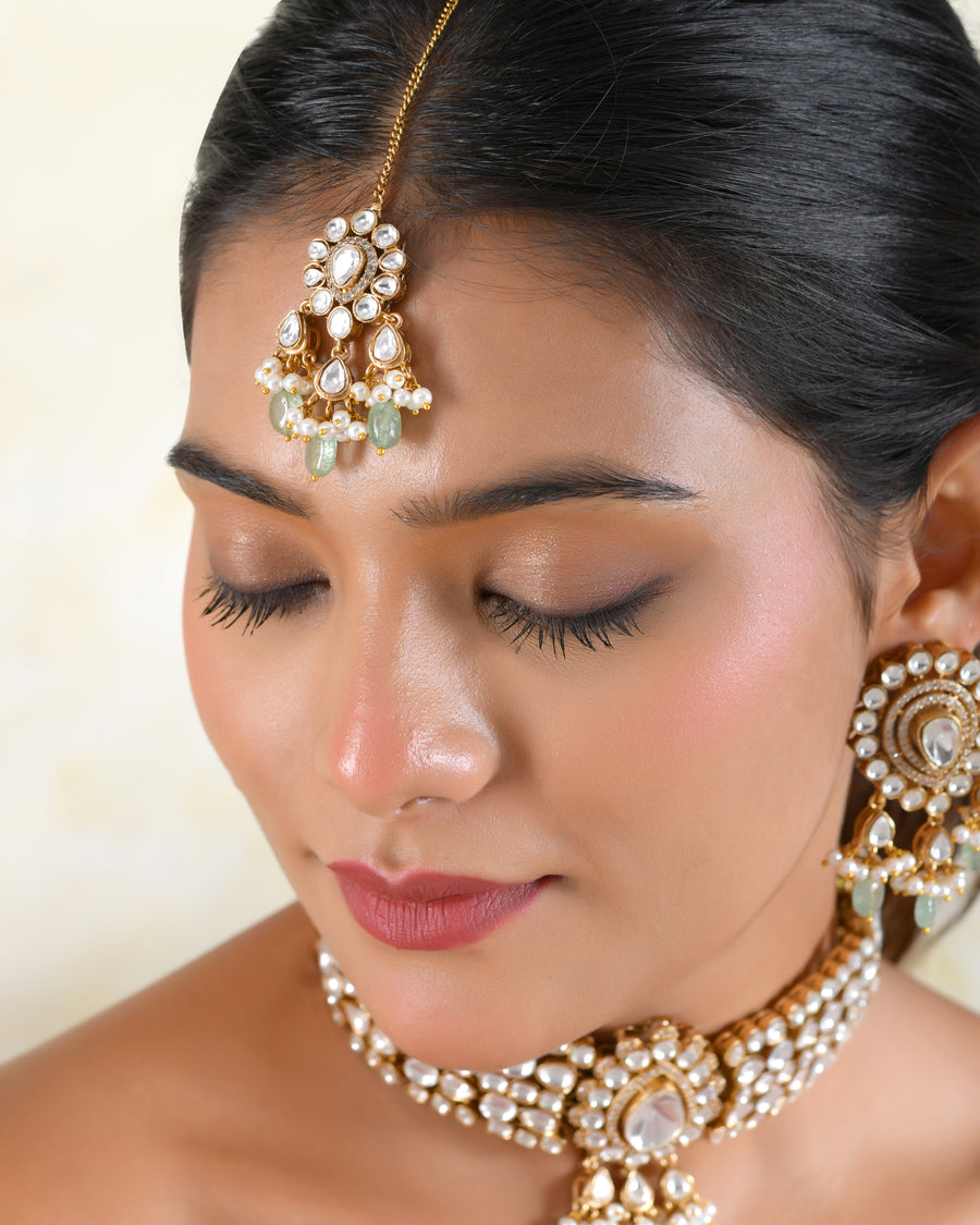 Ameera Emerald Kundan Choker Set