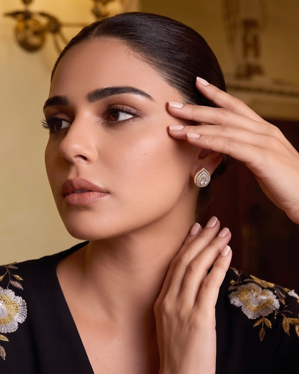 Sera Teardrop Zircon Stud Earrings