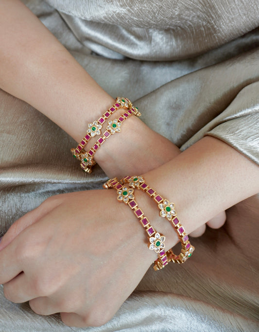 Rangrekha Ruby-Emerald Temple Bangle Set of 4