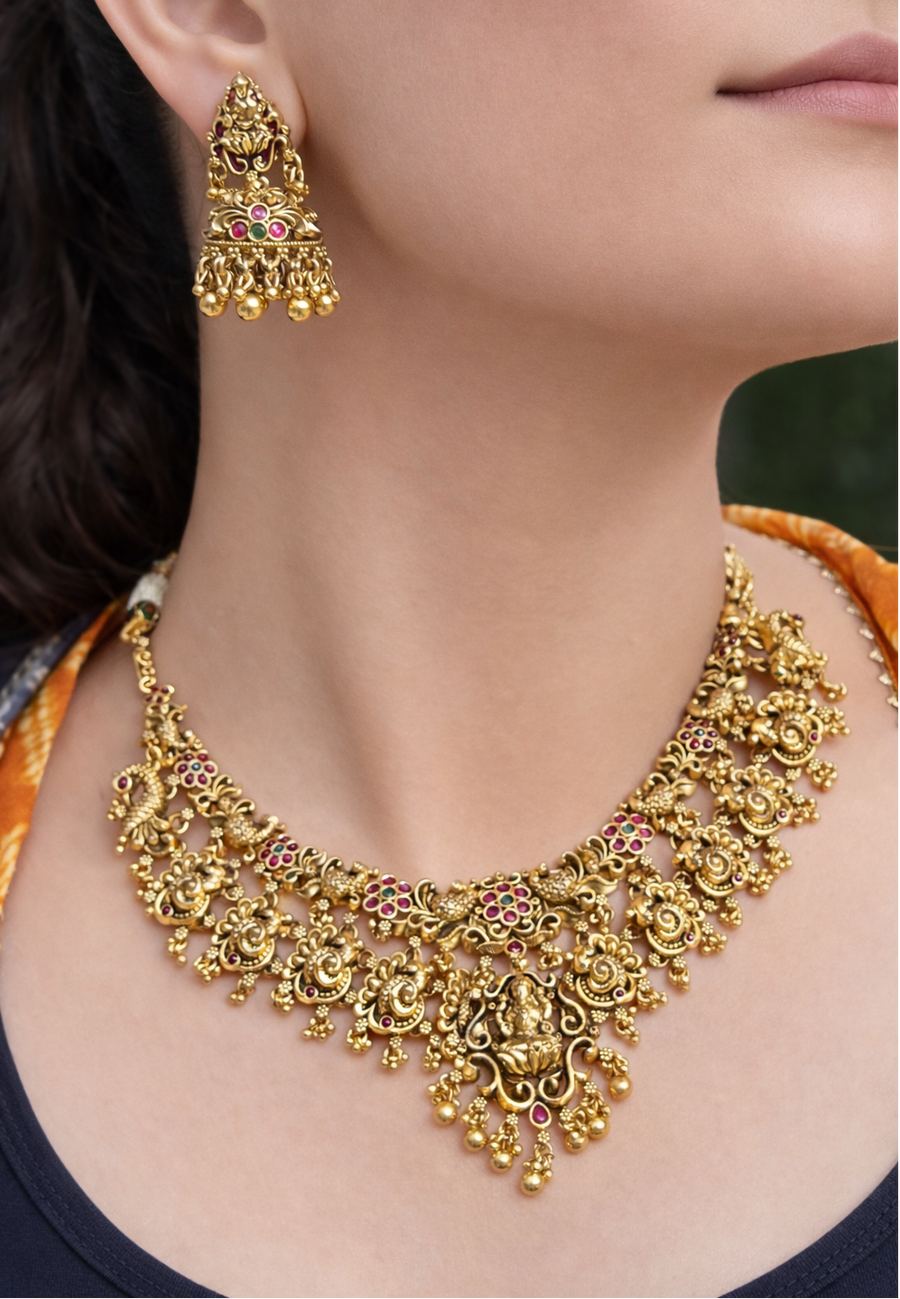 Antique Finish Floral Motif Necklace Set