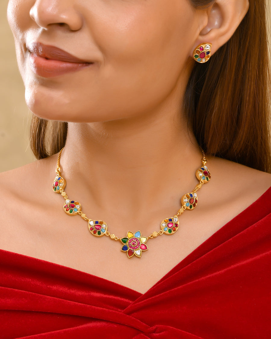 Navratna Polki Necklace Set