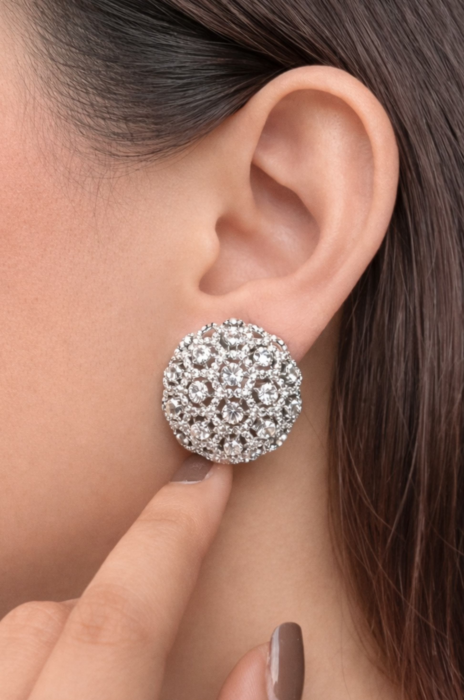 Classic Round White Zircon Studs