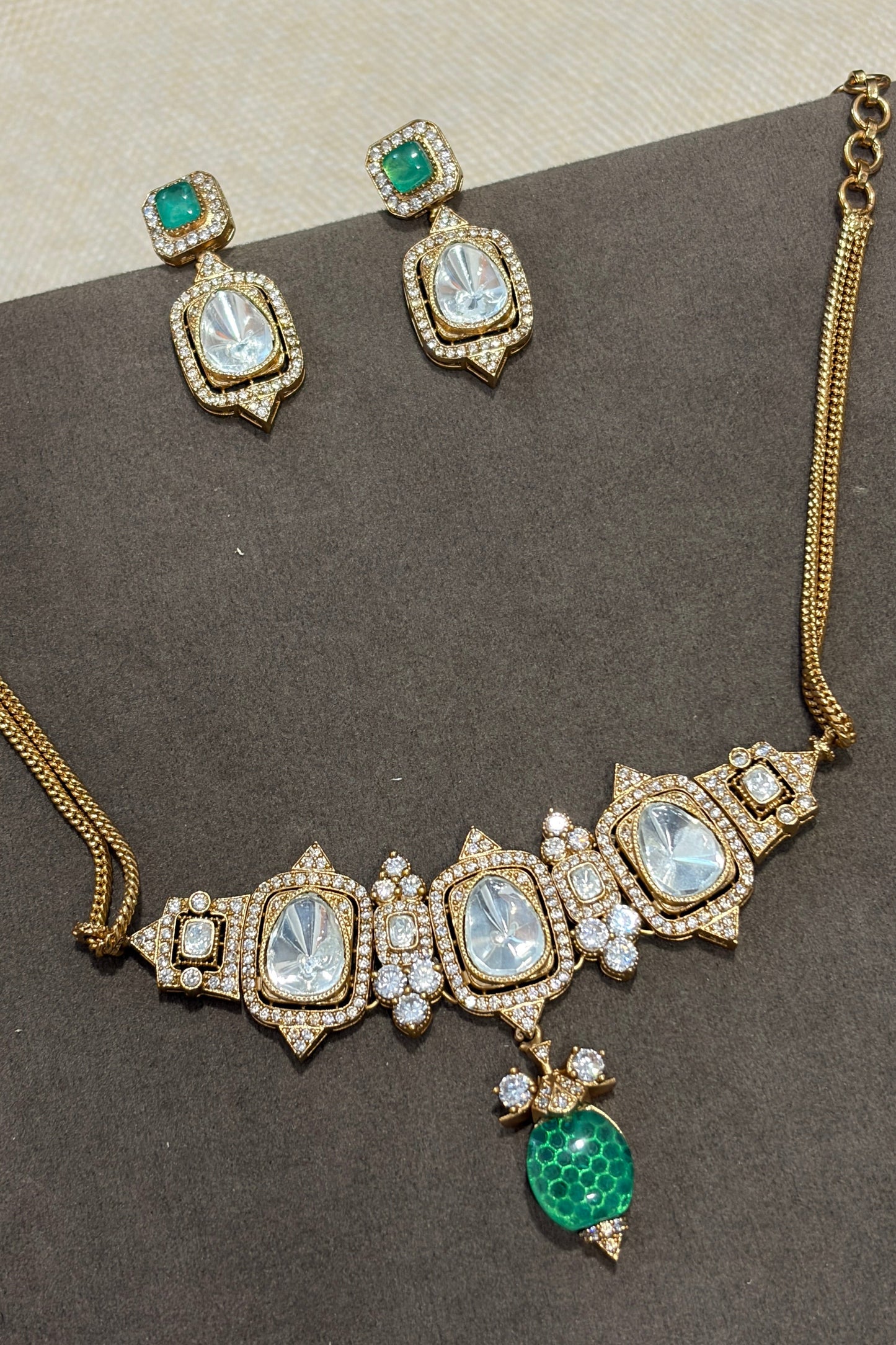 Emerald Drop Polki Necklace Set