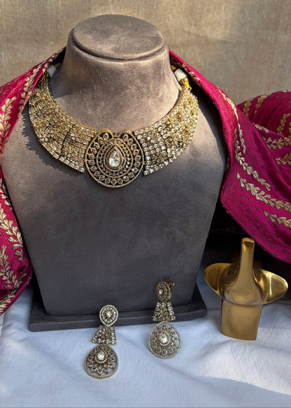 Evening Noor Zircon Necklace Set