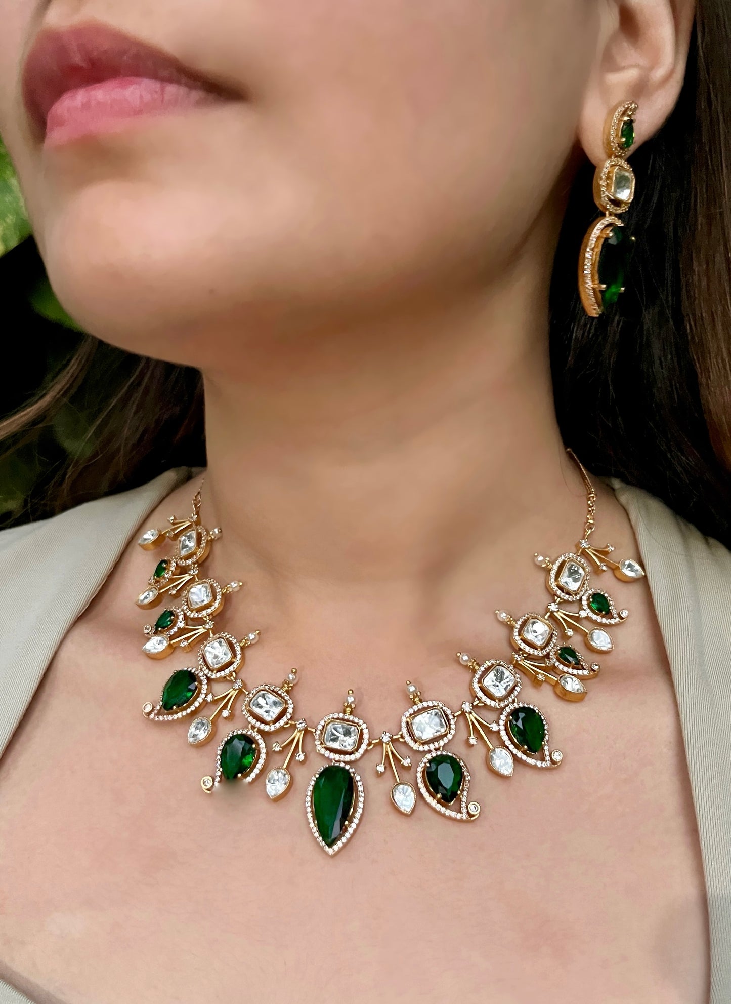 Green Leaf Kundan Necklace Set