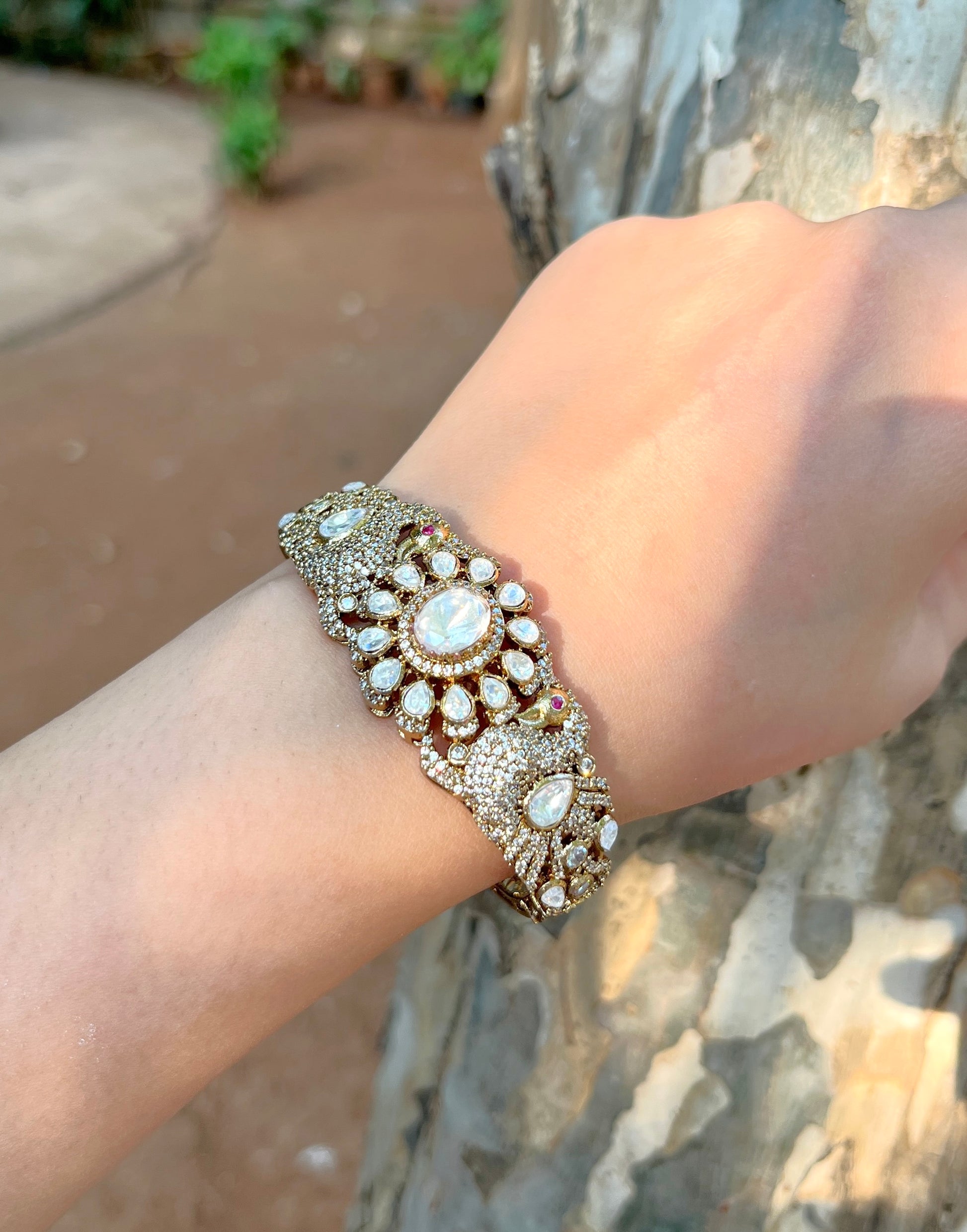 Peacock Moissanite Zircon Polki Bangle