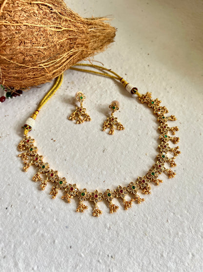 Floral Temple Motif Necklace Set