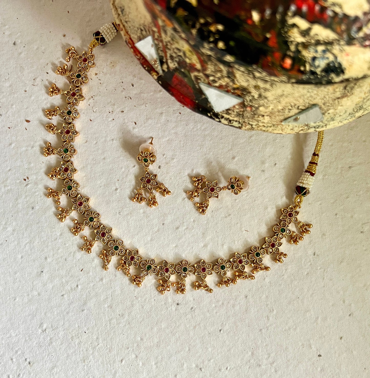 Floral Temple Motif Necklace Set
