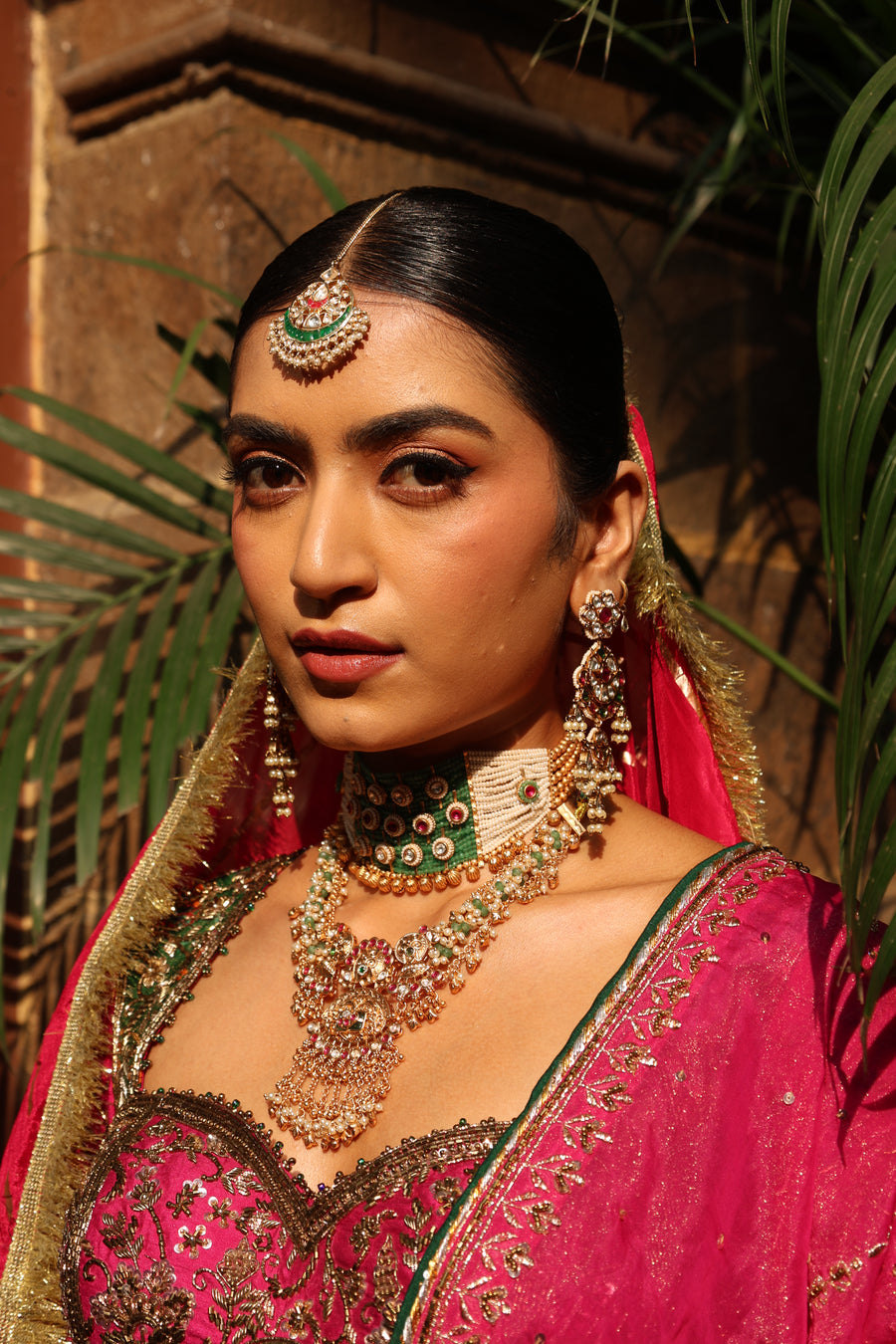 Chaand Phool Antique Necklace Set