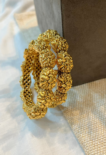 Carved Gold Finish Temple Bangle Set