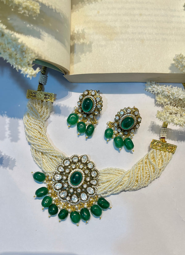 Green Center Polki Antique Finish Necklace Set