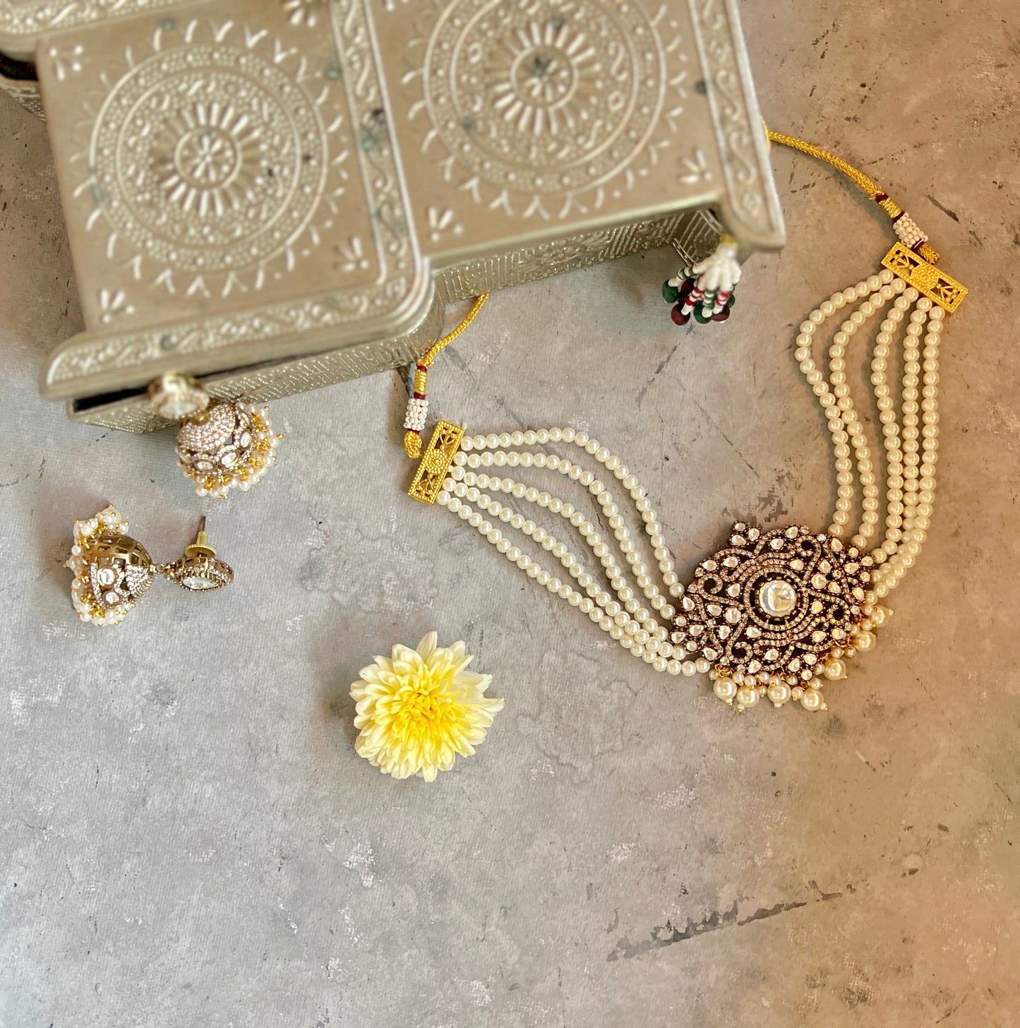 Polki Pearl Necklace with Zircon Motif