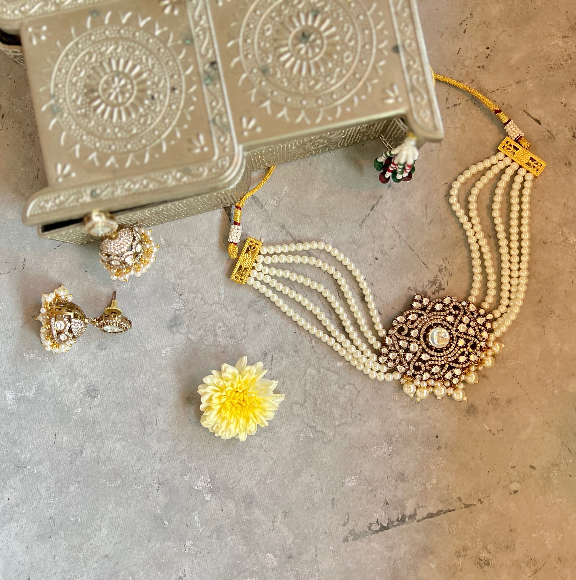 Polki Pearl Necklace with Zircon Motif