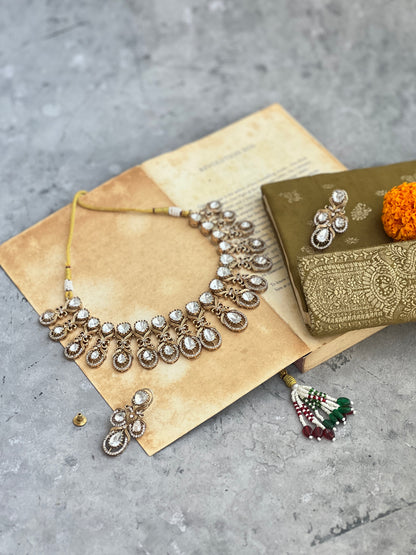 Filigree Polki Necklace Matte Gold Finish