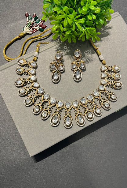 Filigree Polki Necklace Matte Gold Finish